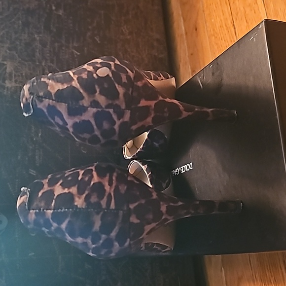 Vince Camuto Leopard Printed Heel d'orsay Pumps 8.5 - Picture 6 of 9